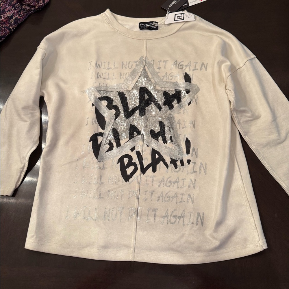 Cute sweatshirt too from Montreal, Canada. NWT. Size small